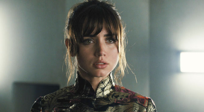Faccia a faccia con Ana de Armas, l'angelo di Blade Runner 2049- Film.it