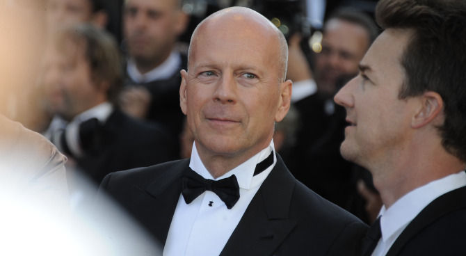 Bruce Willis porta Misery non deve morire a Broadway- Film.it
